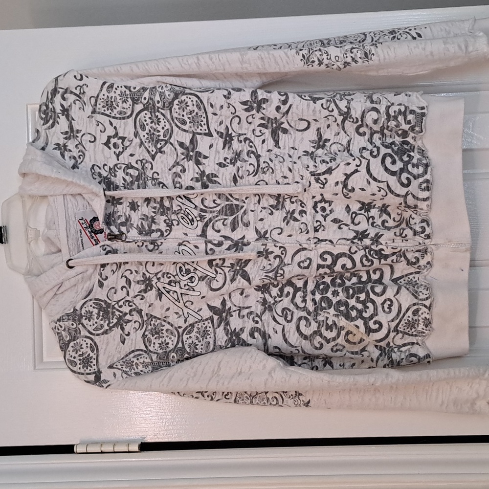 Lightweight cotton hoodie